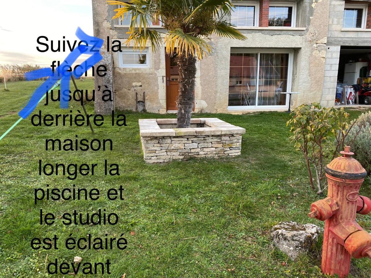 Complexe Familial Villa Charmes  Buitenkant foto