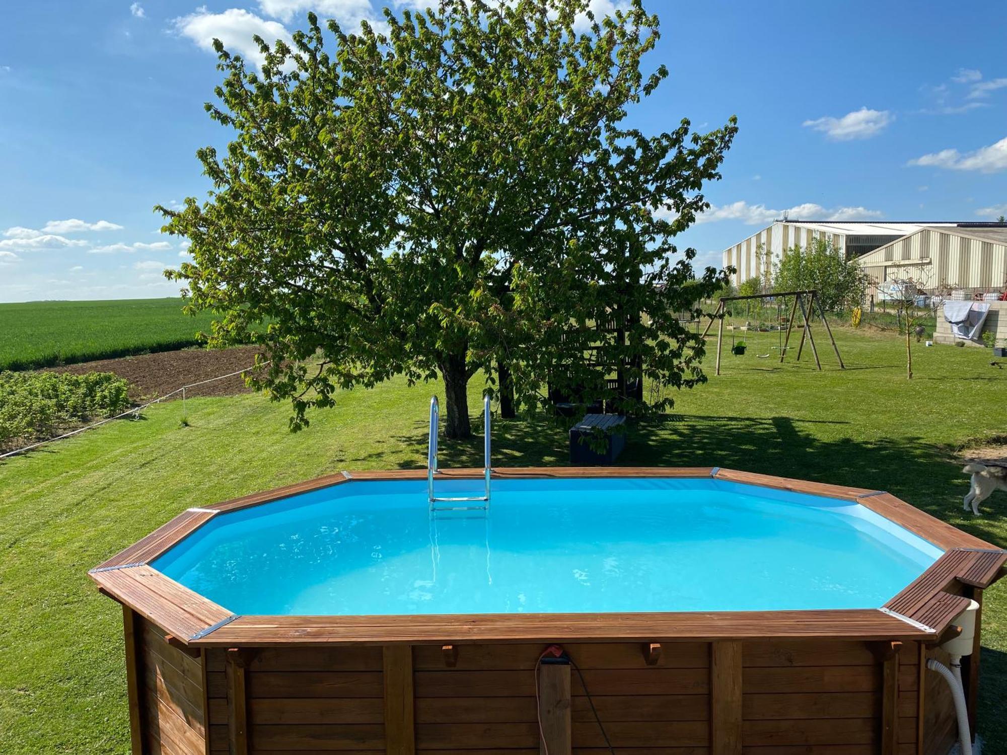 Complexe Familial Villa Charmes  Buitenkant foto